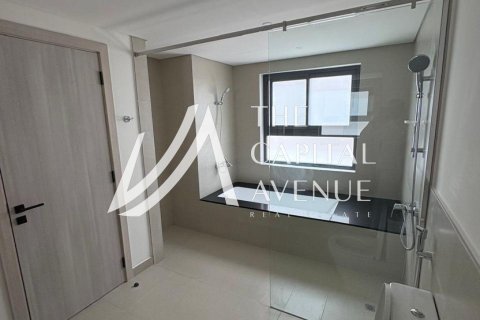 6 bedrooms Villa in Al Shamkha, UAE No. 221790 11