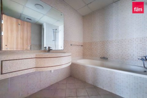 Квартира с 2 спальнями в Дубай Марина, ОАЭ №167822 10