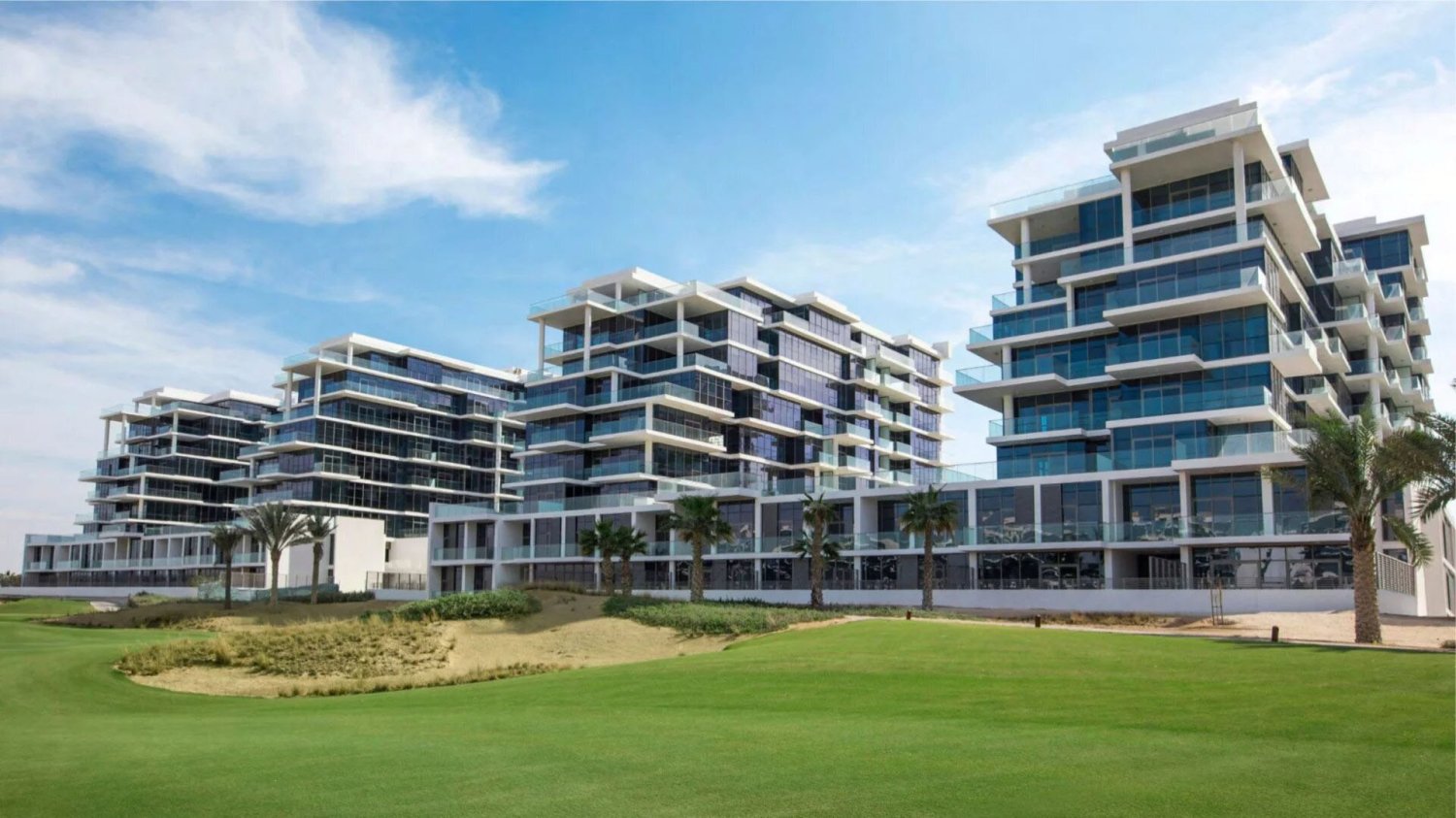 GOLF TERRACE