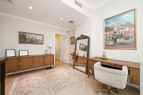 3 bedrooms Villa in Motor City, UAE No. 224328 18