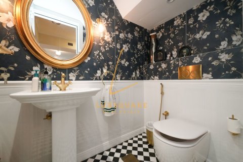 3 bedrooms Villa in Motor City, UAE No. 224328 25