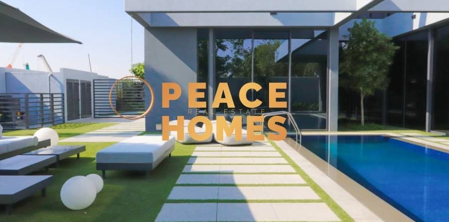 5 غرفة نوم  فيلا في Tilal City, الإمارات العربية المتحدة رقم 10887