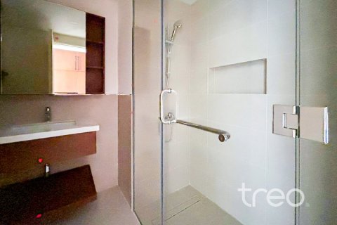 2 bedrooms Apartment in Town Square, UAE No. 220961 12