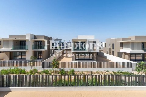 Villa de 4 chambres à Jebel Ali Industrial 1, UAE No. 172914 12