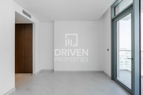 Apartment de 3 dormitorios en District One, UAE No. 225675 6