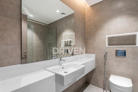 Apartment de 3 dormitorios en District One, UAE No. 225675 17