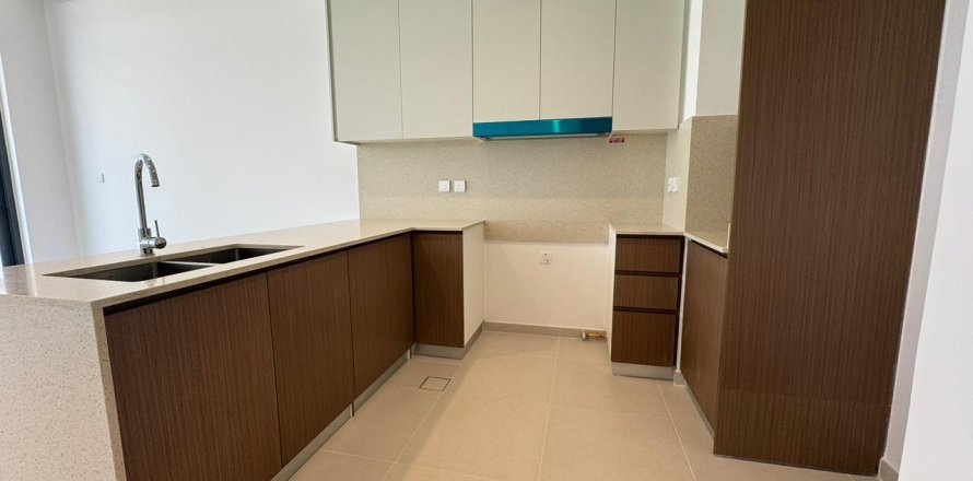 3 bedrooms Townhouse in Dubai South (Dubai World Central), UAE No. 161075