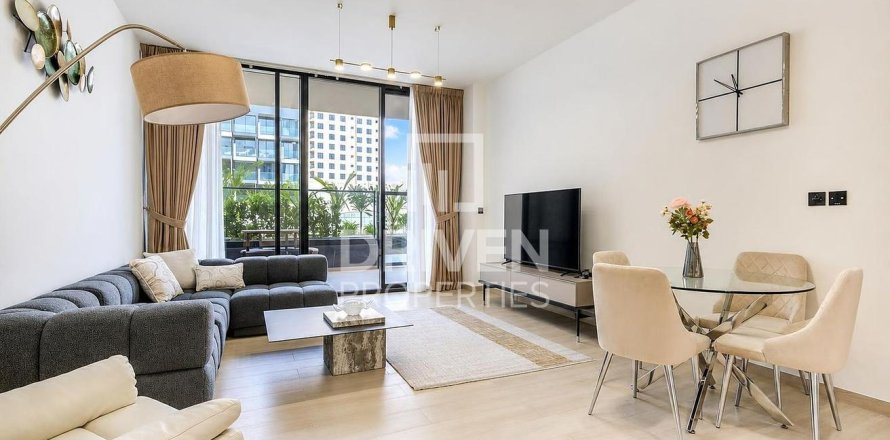 Apartment de 1 dormitorio en District 11, UAE No. 215231