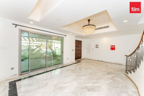 Вилла с 4 спальнями в Al Furjan, ОАЭ №216600 24