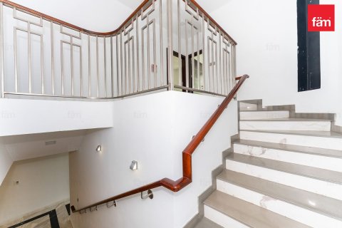 Вилла с 4 спальнями в Al Furjan, ОАЭ №216600 6
