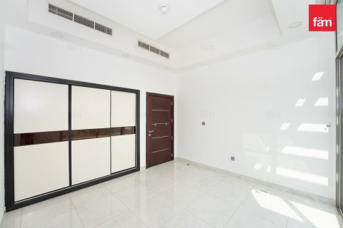 Вилла с 4 спальнями в Al Furjan, ОАЭ №216600 11