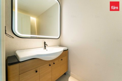 2 bedrooms Apartment in Al Barsha, UAE No. 216125 11