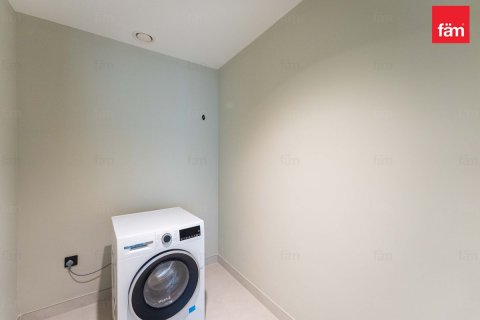 2 bedrooms Apartment in Al Barsha, UAE No. 216125 10