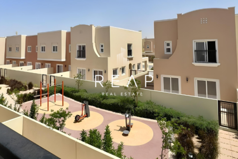 4 bedrooms Villa in Villanova, UAE No. 28873
