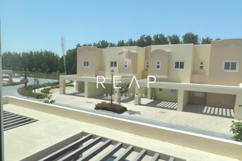 Villa de 4 dormitorios en Villanova, UAE No. 28873 13