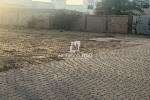 Земельный участок 1394м² в Аль-Твар, ОАЭ №128491 4