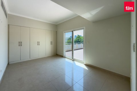 Villa de 3 chambres à Dubai, UAE No. 208616 16