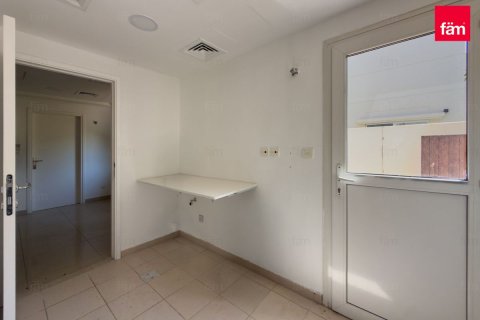 Villa de 3 chambres à Dubai, UAE No. 208616 17