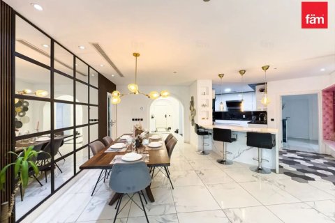 3 bedrooms Apartment in Palm Jumeirah, UAE No. 216831 4