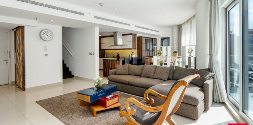 Apartment de 3 dormitorios en Dubai Marina, UAE No. 216145