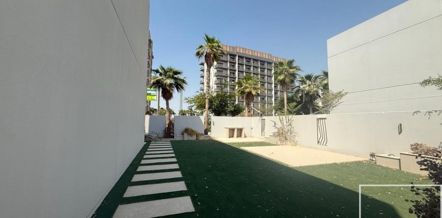 3 bedrooms Townhouse in Mohammed Bin Rashid City, UAE No. 211116