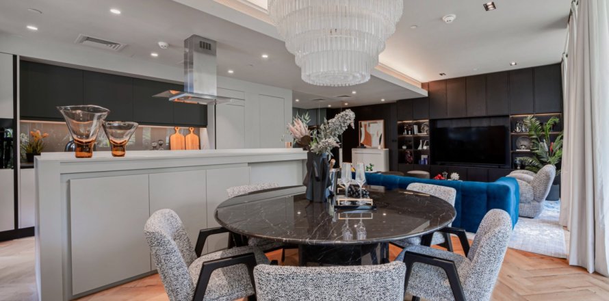 Квартира с 2 спальнями в Bluewaters Residences, ОАЭ №43395