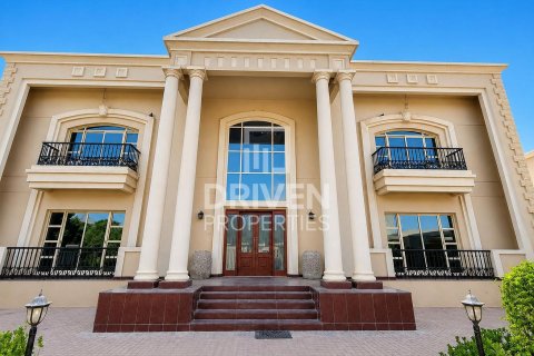 Villa de 5 dormitorios en Al Barsha 2, UAE No. 223280 25