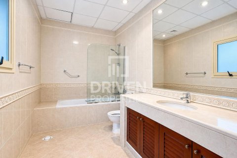 Villa de 5 dormitorios en Al Barsha 2, UAE No. 223280 21
