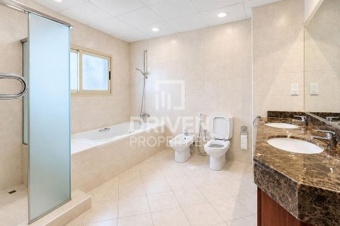 Villa de 5 dormitorios en Al Barsha 2, UAE No. 223280 13