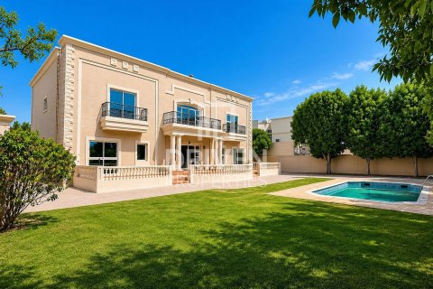 Villa de 5 dormitorios en Al Barsha 2, UAE No. 223280 27
