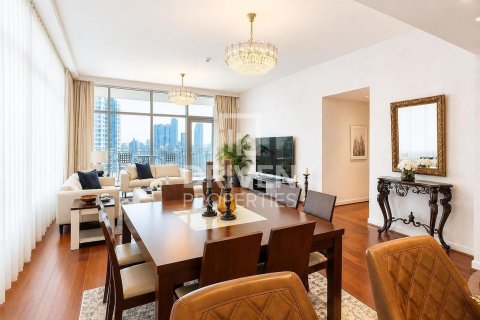 Apartment de 3 dormitorios en BLVD Crescent, UAE No. 218348 3