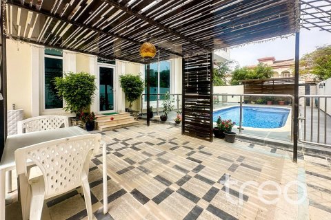 Villa de 7 dormitorios en The Villa, UAE No. 222674 14