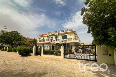 Villa de 7 chambres à The Villa, UAE No. 222674