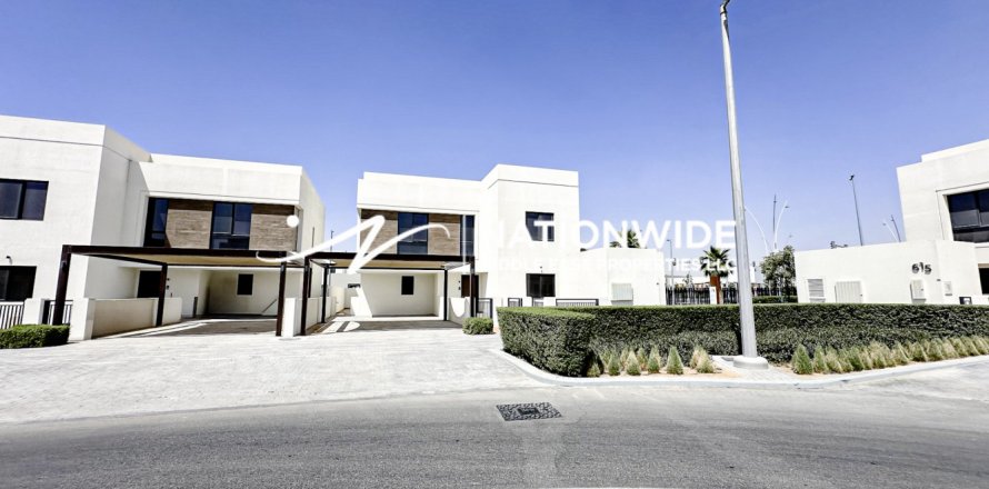 5 غرفة نوم  فيلا في أبو ظبي, الإمارات العربية المتحدة رقم 85832