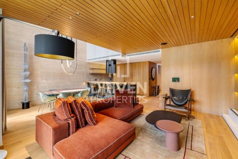Villa de 3 dormitorios en Jumeirah Bay Island, UAE No. 221401