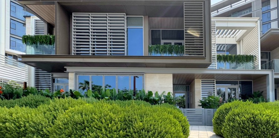 4 bedrooms Townhouse in Bluewaters Residences, UAE No. 43403
