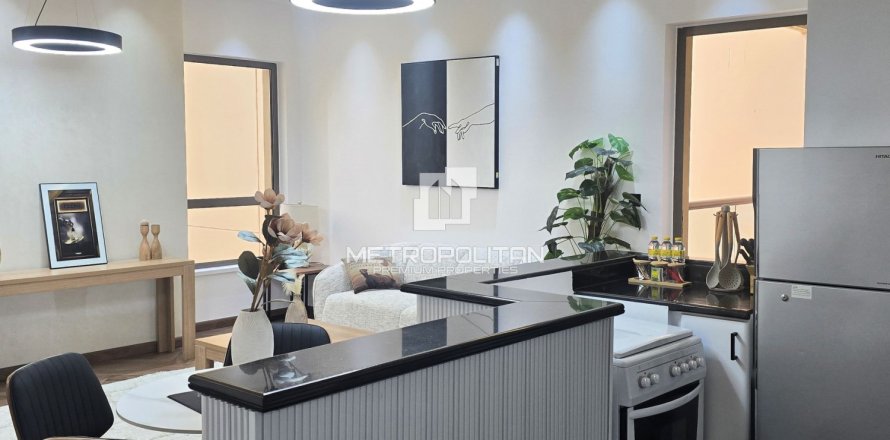 Apartment de 2 dormitorios en Shams, UAE No. 78825