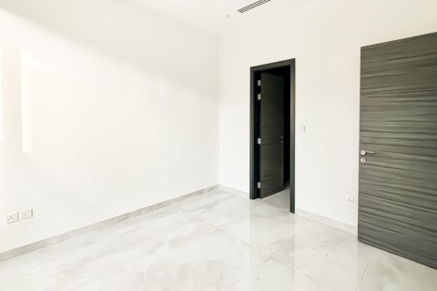 Villa de 4 dormitorios en Al Furjan, UAE No. 215344 5