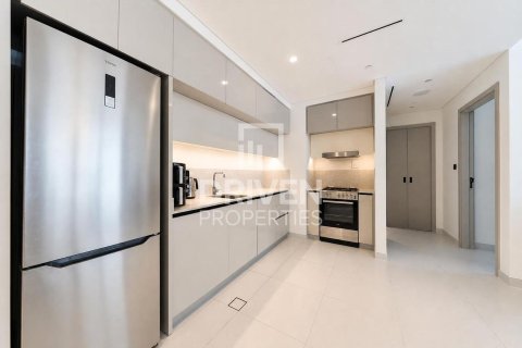 1 bedroom Apartment in EMAAR Beachfront, UAE No. 211949 5