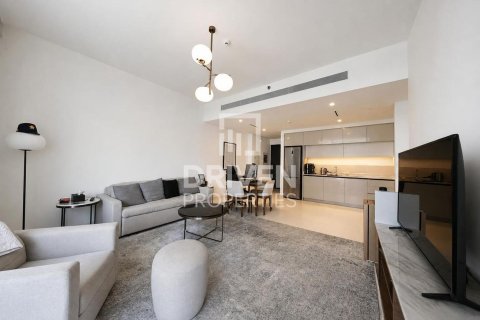 1 bedroom Apartment in EMAAR Beachfront, UAE No. 211949 3