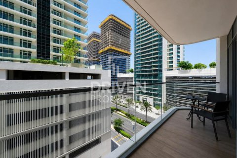 1 bedroom Apartment in EMAAR Beachfront, UAE No. 211949 9