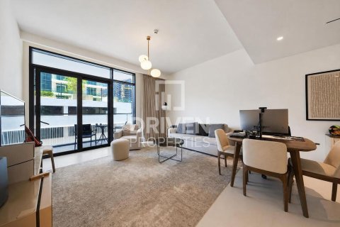 1 bedroom Apartment in EMAAR Beachfront, UAE No. 211949