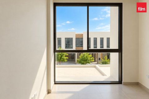 3 bedrooms Villa in Dubai, UAE No. 213297 7