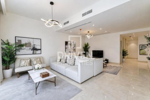 5 bedrooms Villa in Dubai South (Dubai World Central), UAE No. 226000 7