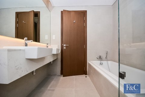2 bedrooms Apartment in Al Wasl, UAE No. 153872 12