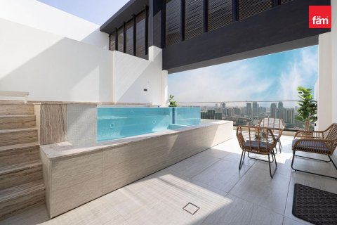 Appartement de 2 chambres à Dubai, UAE No. 222239 4