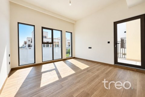 5 bedrooms Townhouse in Damac Lagoons, UAE No. 220850 17