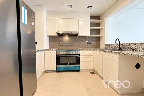 5 bedrooms Townhouse in Damac Lagoons, UAE No. 220850 7