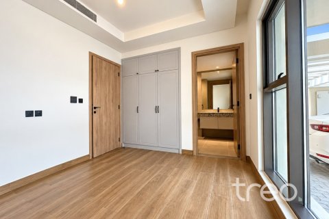 5 bedrooms Townhouse in Damac Lagoons, UAE No. 220850 24