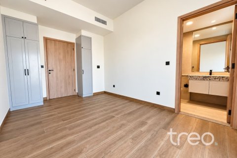 5 bedrooms Townhouse in Damac Lagoons, UAE No. 220850 11